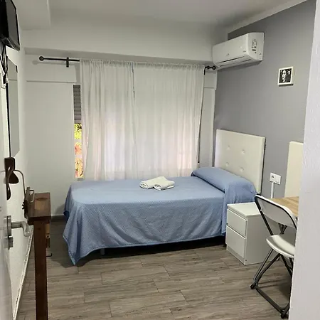 Guesthouse Central Alicante Buitenkant foto